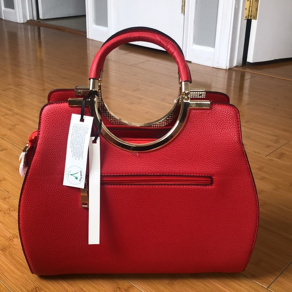 Brand new red purse. - Picture 2 of 2